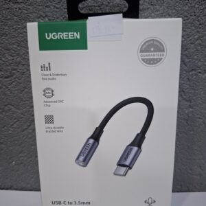 UGREEN USB-C to 3.5mm audio port